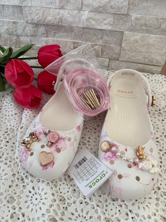 CROCS Shoes - Crocs x LoveShackFancy Classic Ballet Flat NIB Pink White W8